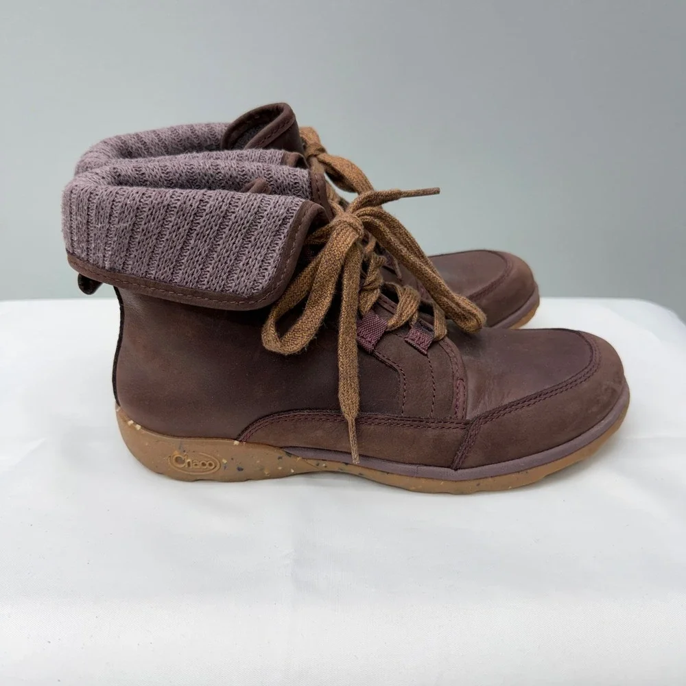 Chaco Barbary Mahogany waterproof leather‎ lace up boots women's 8